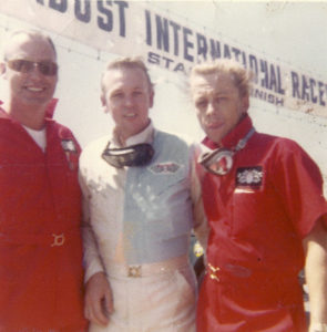 Fred Sikorski, Mel Larson, Norm Johnson at 1968 Stardust Off-Road Race starting line